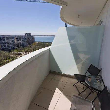 Ravmar In Axxis Nova Apartman *